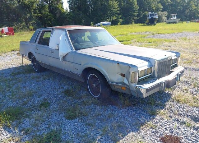 1987 LINCOLN Town Car