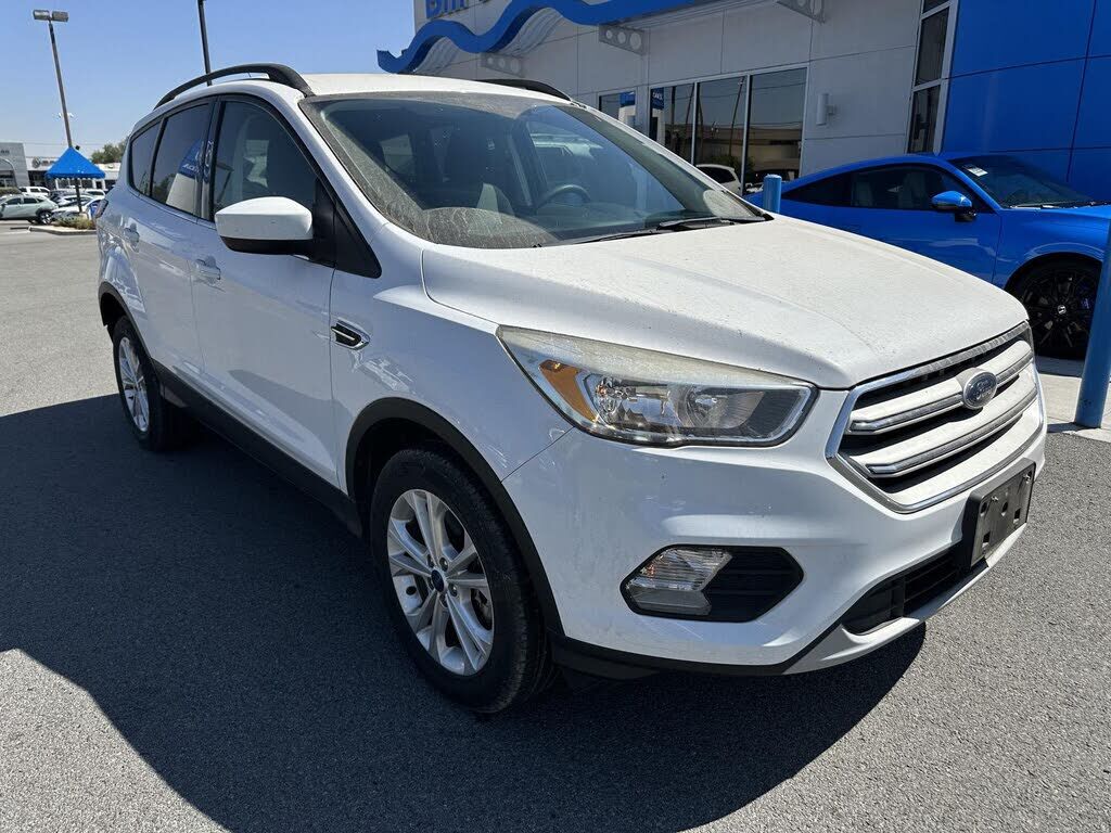 2018 FORD Escape
