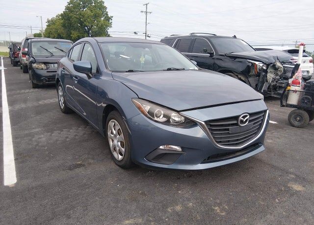 2016 MAZDA Mazda3