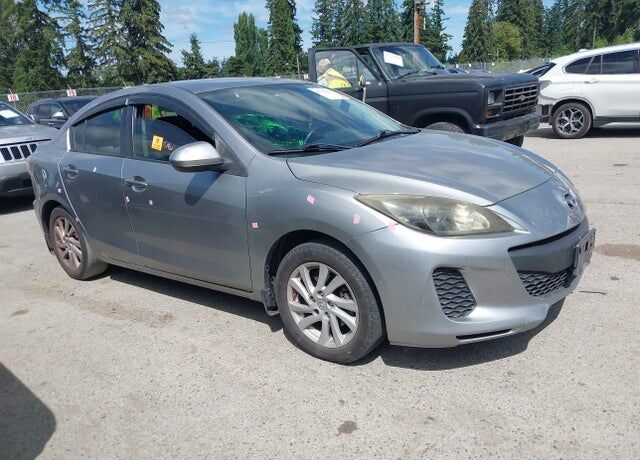 2012 MAZDA Mazda3