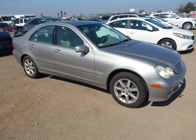 2007 MERCEDES-BENZ C-Class