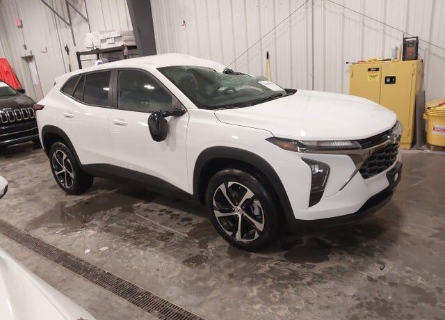 2026 CHEVROLET Trax