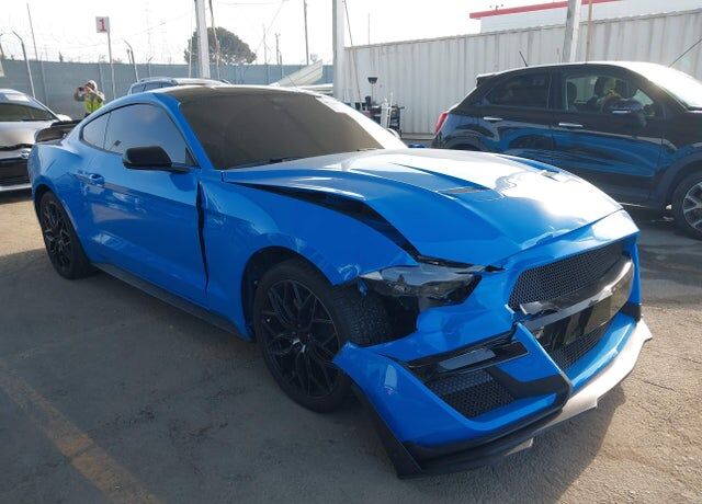 2022 FORD Mustang