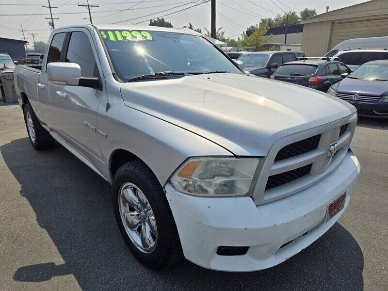 2010 DODGE Ram