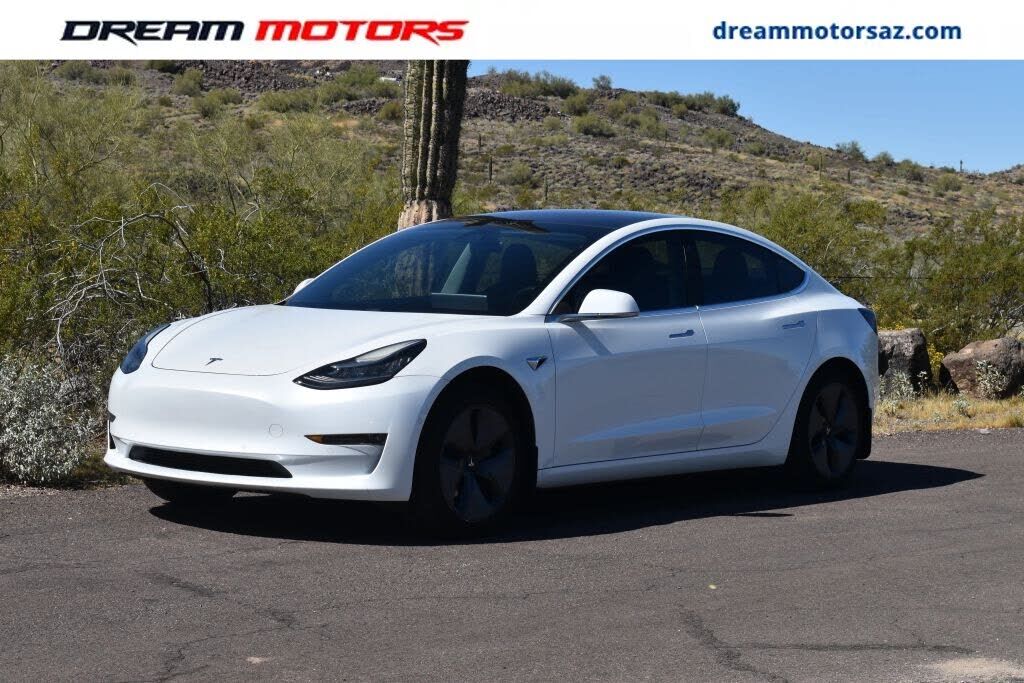 2018 TESLA Model 3