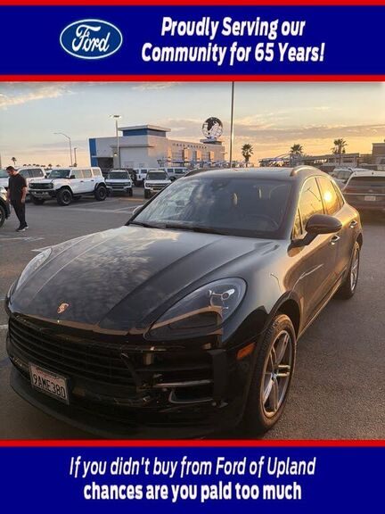 2019 PORSCHE Macan