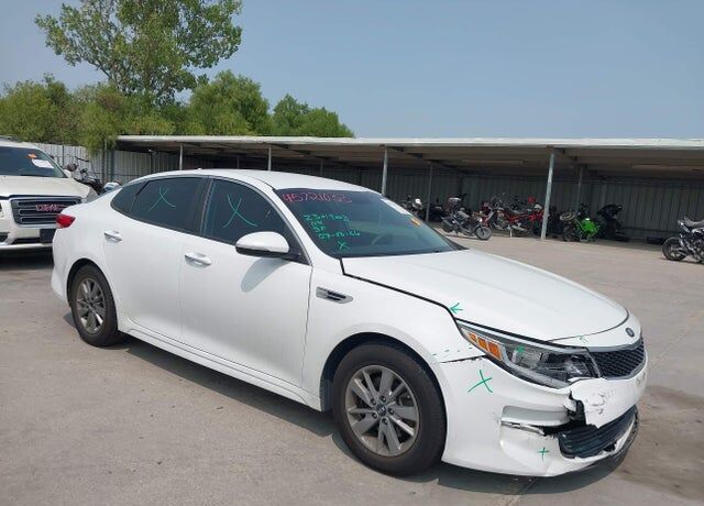 2018 KIA Optima