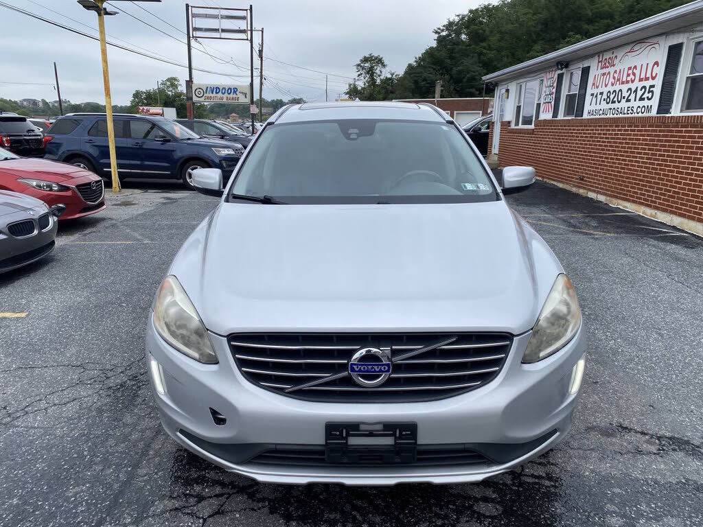 2015 VOLVO XC60