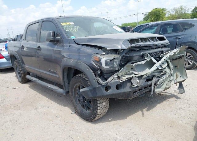 2016 TOYOTA Tundra