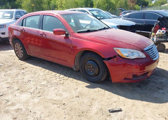 2013 CHRYSLER 200