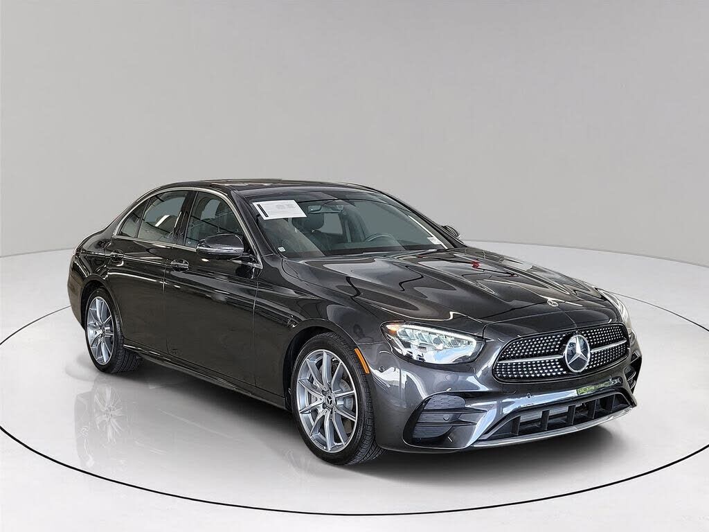2022 MERCEDES-BENZ E-Class