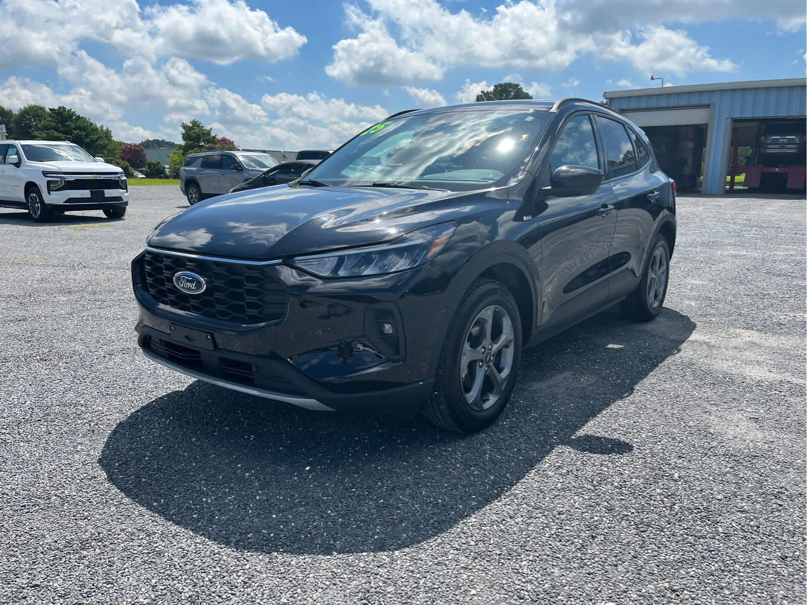 2025 FORD Escape