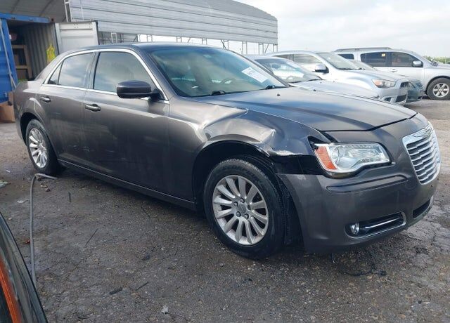 2013 CHRYSLER 300