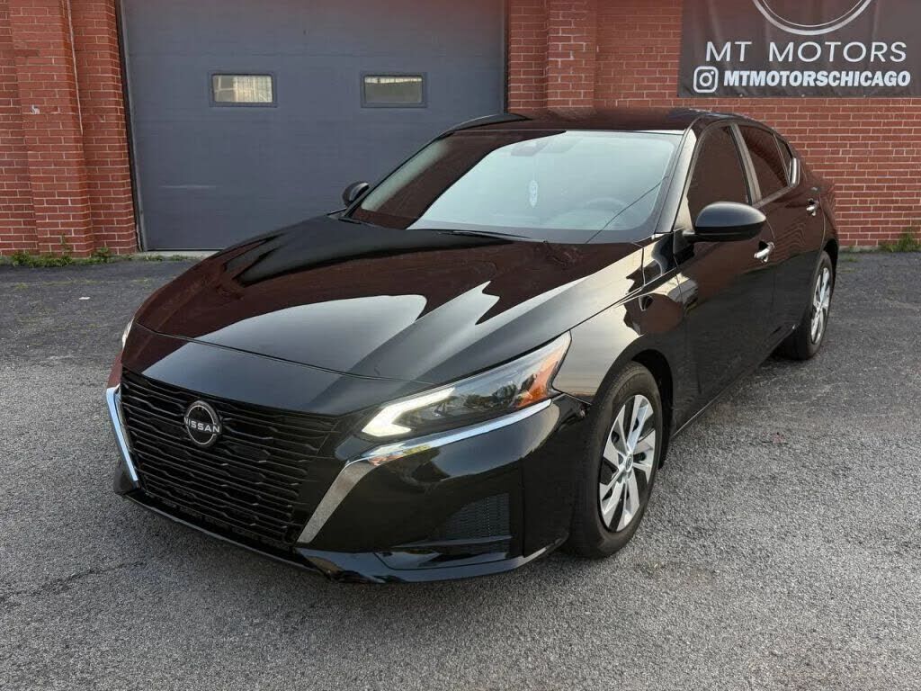 2024 NISSAN Altima
