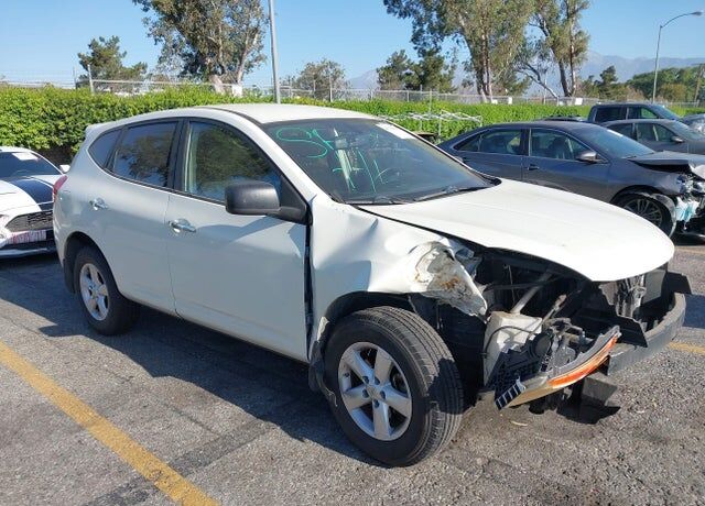 2010 NISSAN Rogue