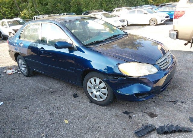2004 TOYOTA Corolla