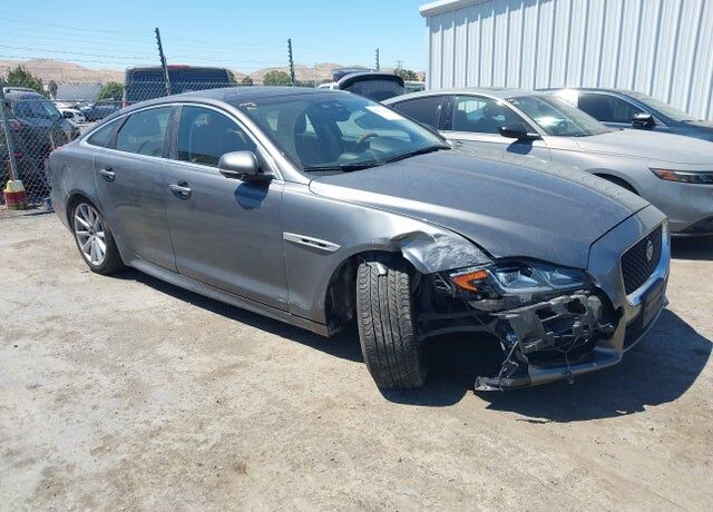 2018 JAGUAR XJ
