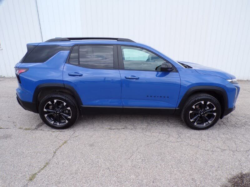 2025 CHEVROLET Equinox