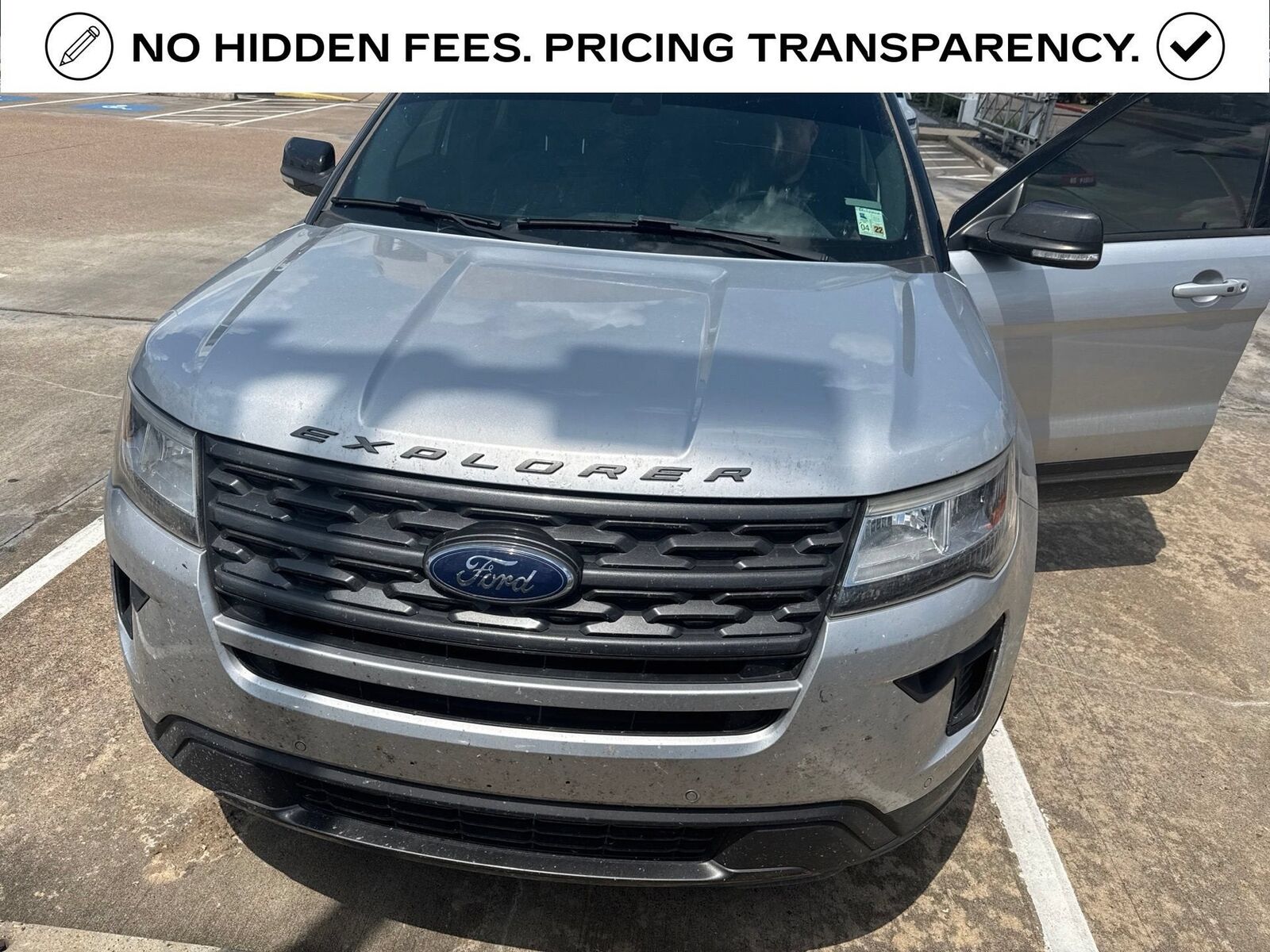 2019 FORD Explorer