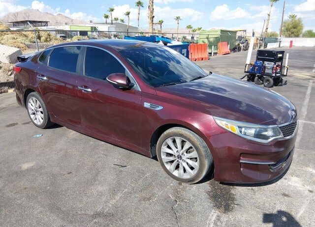 2017 KIA Optima
