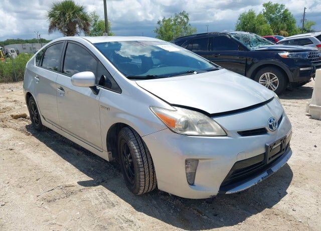 2014 TOYOTA PRIUS