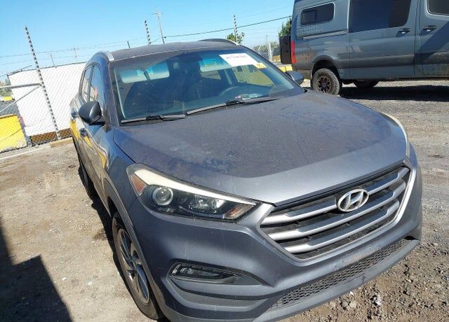 2017 HYUNDAI Tucson