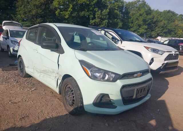2017 CHEVROLET Spark