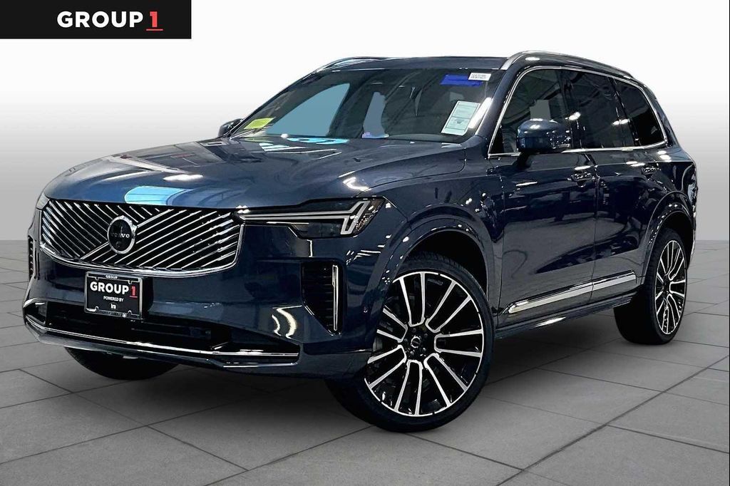 2026 VOLVO XC90