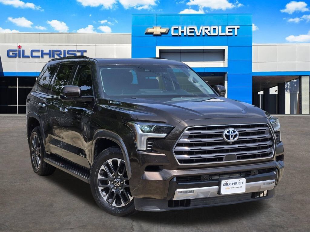 2023 TOYOTA Sequoia