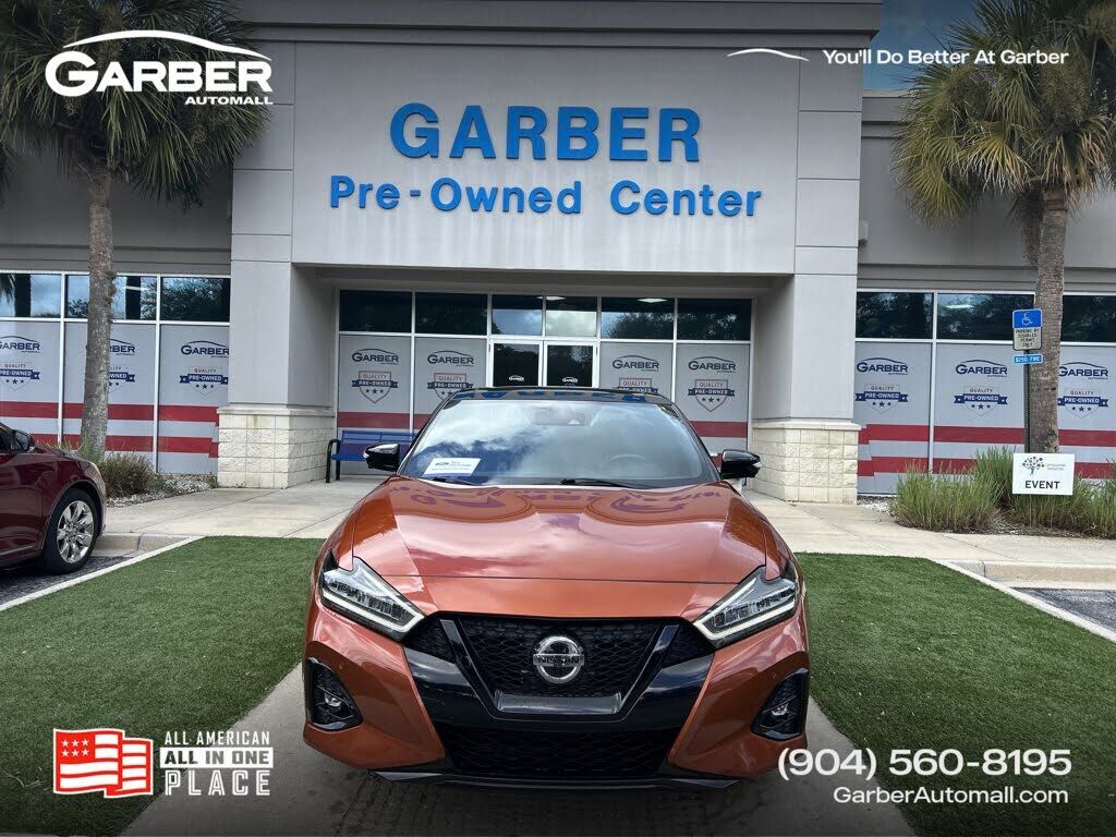 2022 NISSAN Maxima