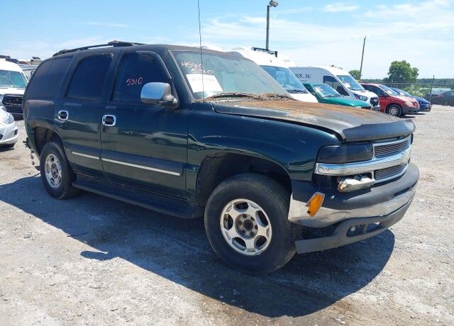 2004 CHEVROLET Tahoe