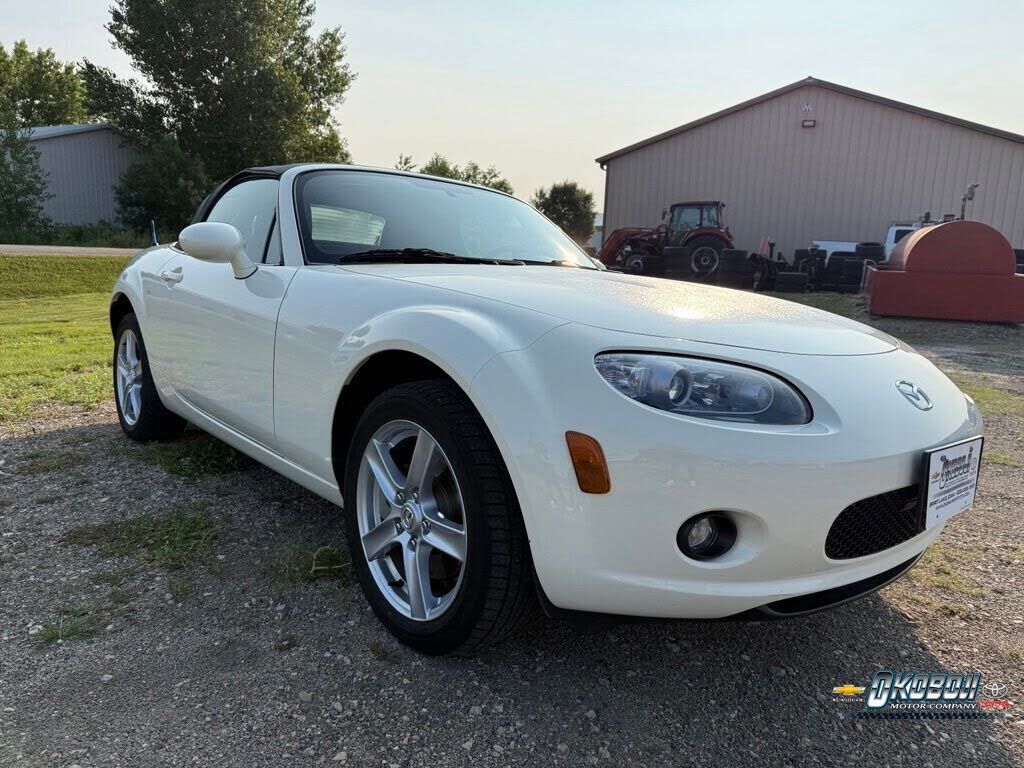 2006 MAZDA MX-5