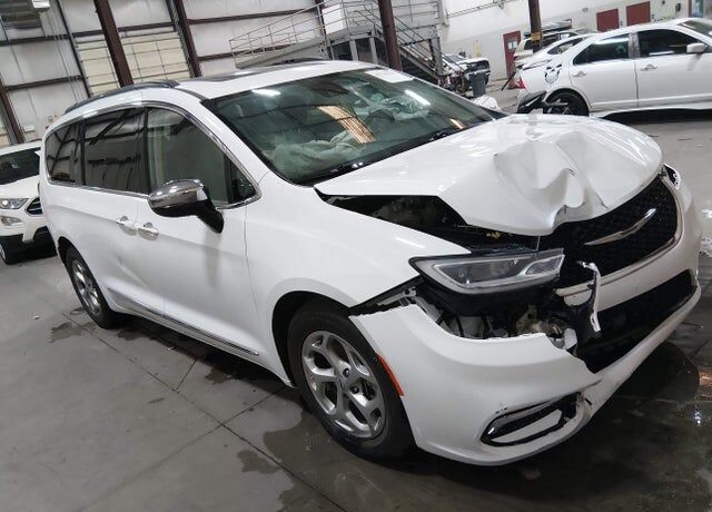 2023 CHRYSLER Pacifica