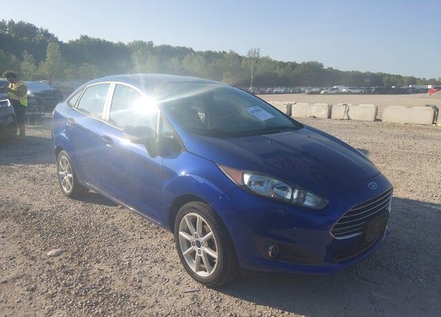 2014 FORD Fiesta