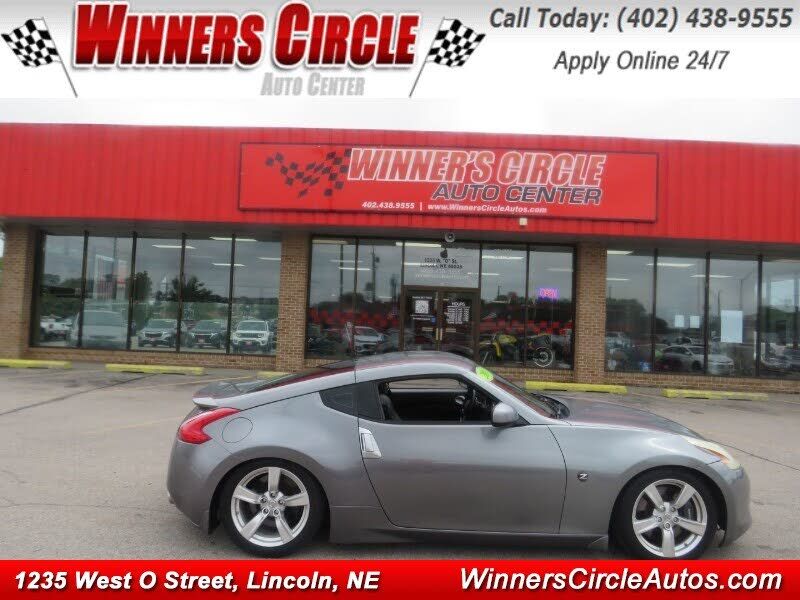 2011 NISSAN 370Z