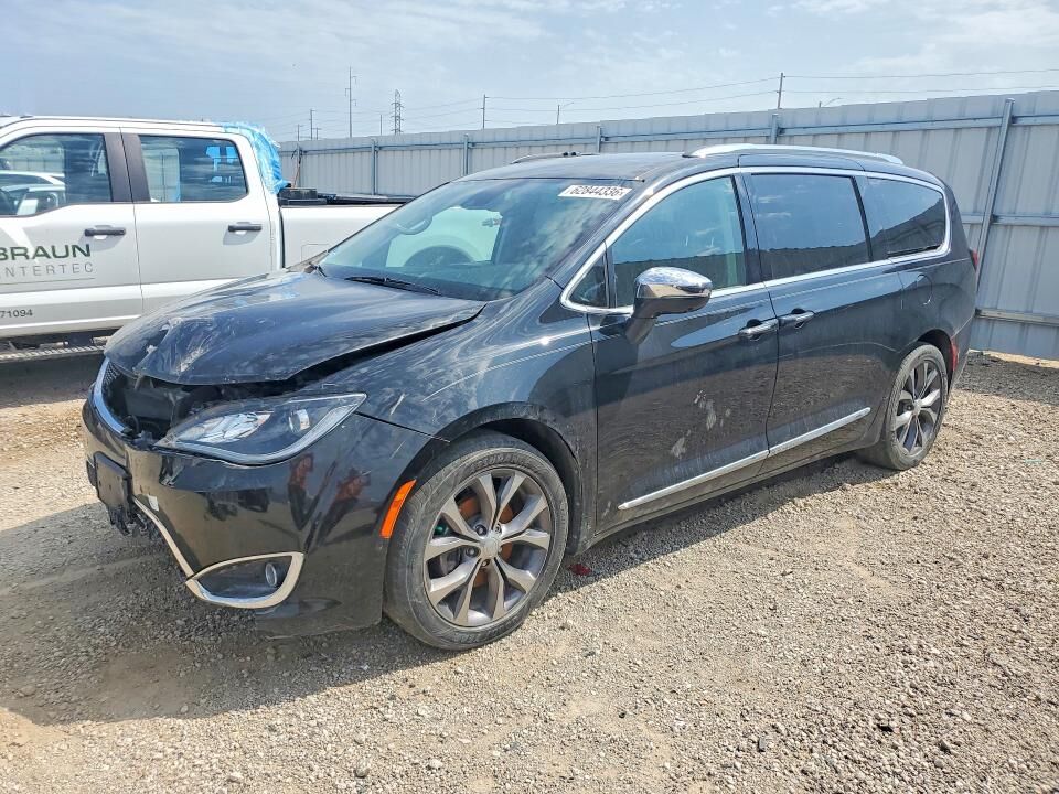 2017 CHRYSLER Pacifica