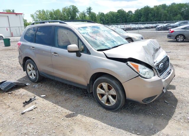 2016 SUBARU Forester
