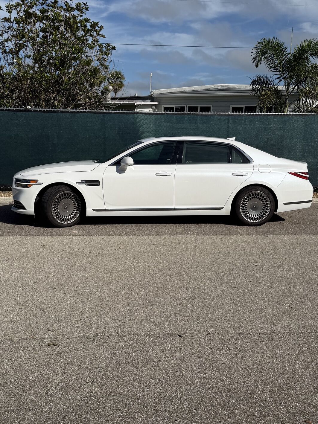 2020 GENESIS G90