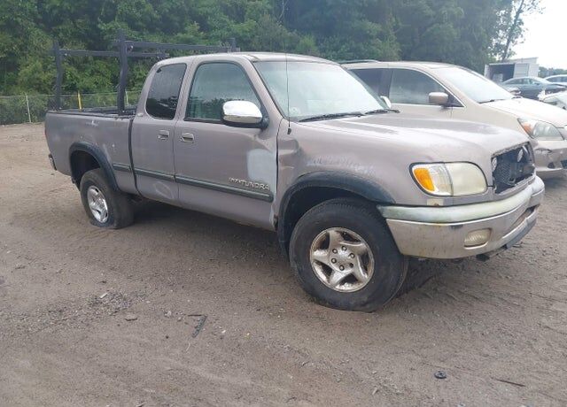 2001 TOYOTA Tundra