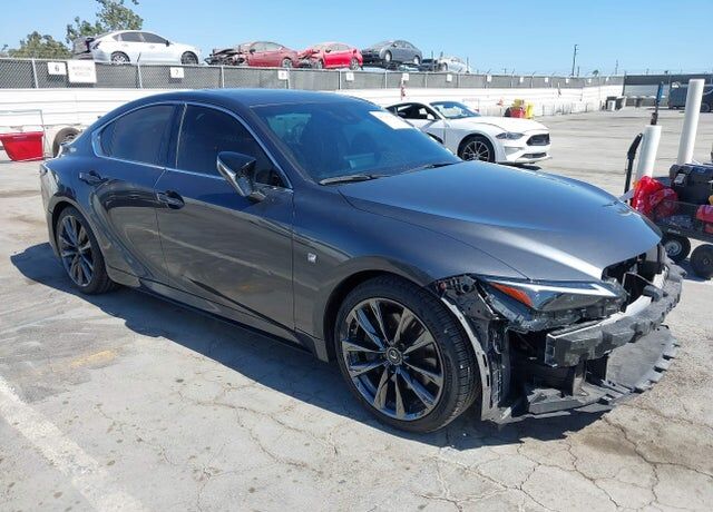 2024 LEXUS IS