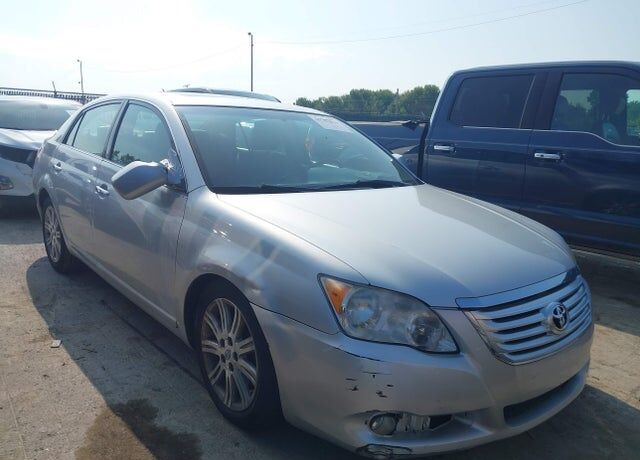 2008 TOYOTA Avalon