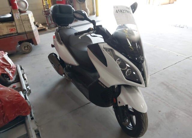 2013 KYMCO Downtown