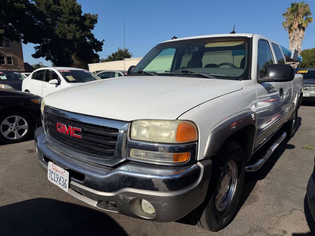 2003 GMC Sierra