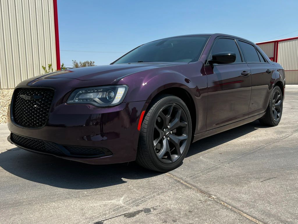 2021 CHRYSLER 300