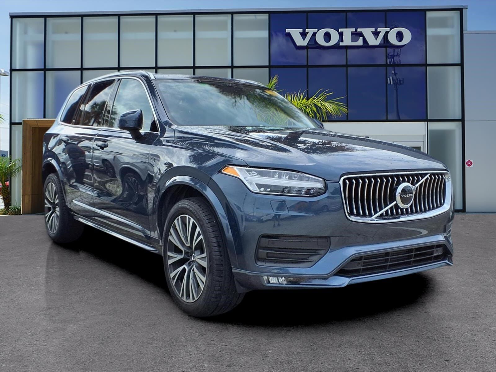 2021 VOLVO XC90