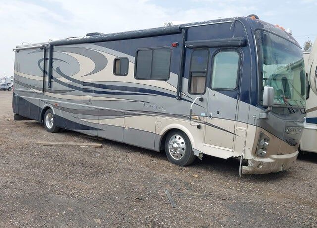 2007 FREIGHTLINER XC Raised Rail Rear Engine Motor Home Chassis