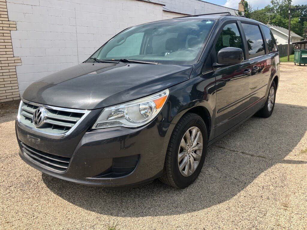 2012 VOLKSWAGEN Routan