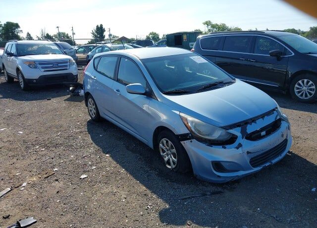 2013 HYUNDAI Accent