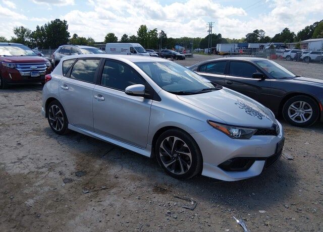 2016 TOYOTA Scion