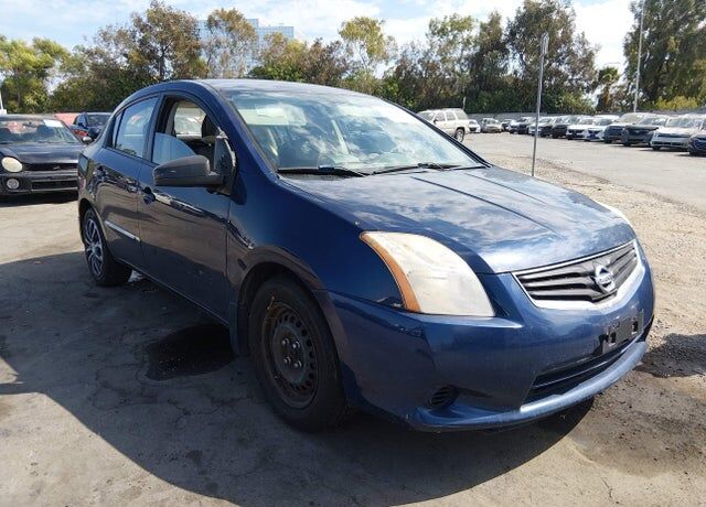 2012 NISSAN Sentra